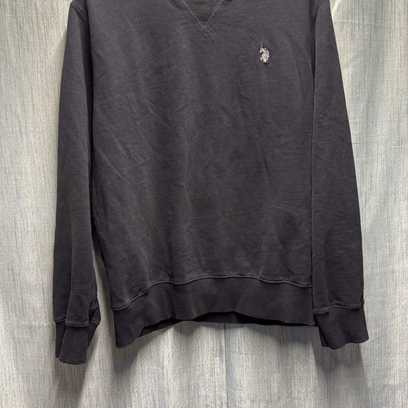 US Polo Assn Black Sweater size large - Picture 4 of 8